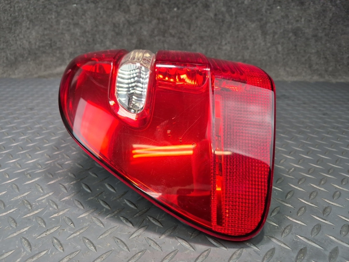 2008-2010 Porsche Cayenne 957 Rear Left & Right Tail Light Lamp Set of 2