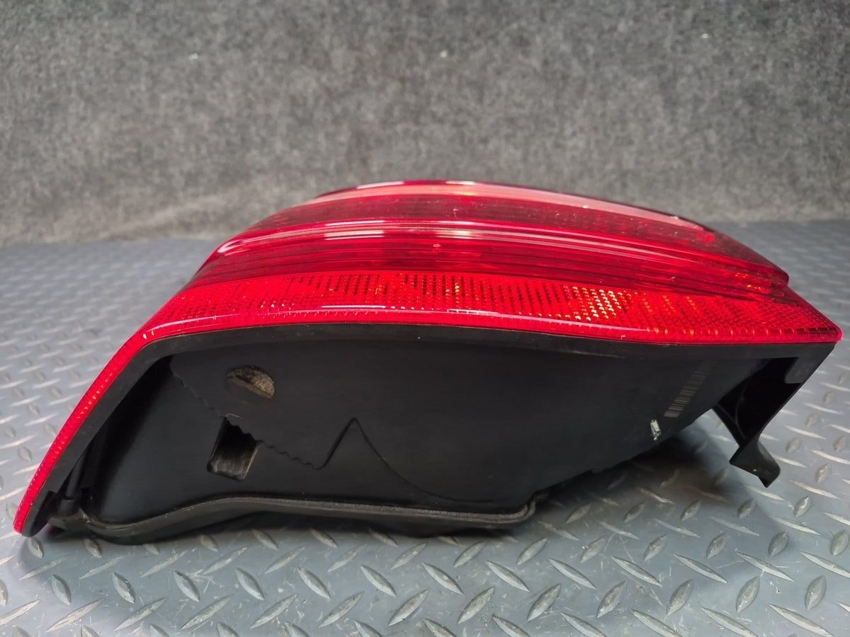 2008-2010 Porsche Cayenne 957 Rear Left & Right Tail Light Lamp Set of 2