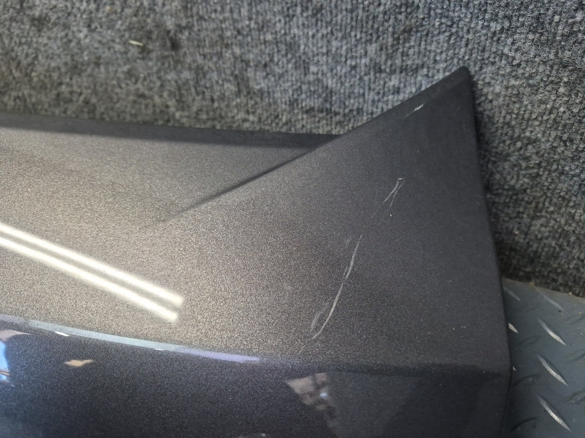 2017-2020 Maserati Levante M161 Rear Trunk Lid Liftgate Spoiler Panel 670042733