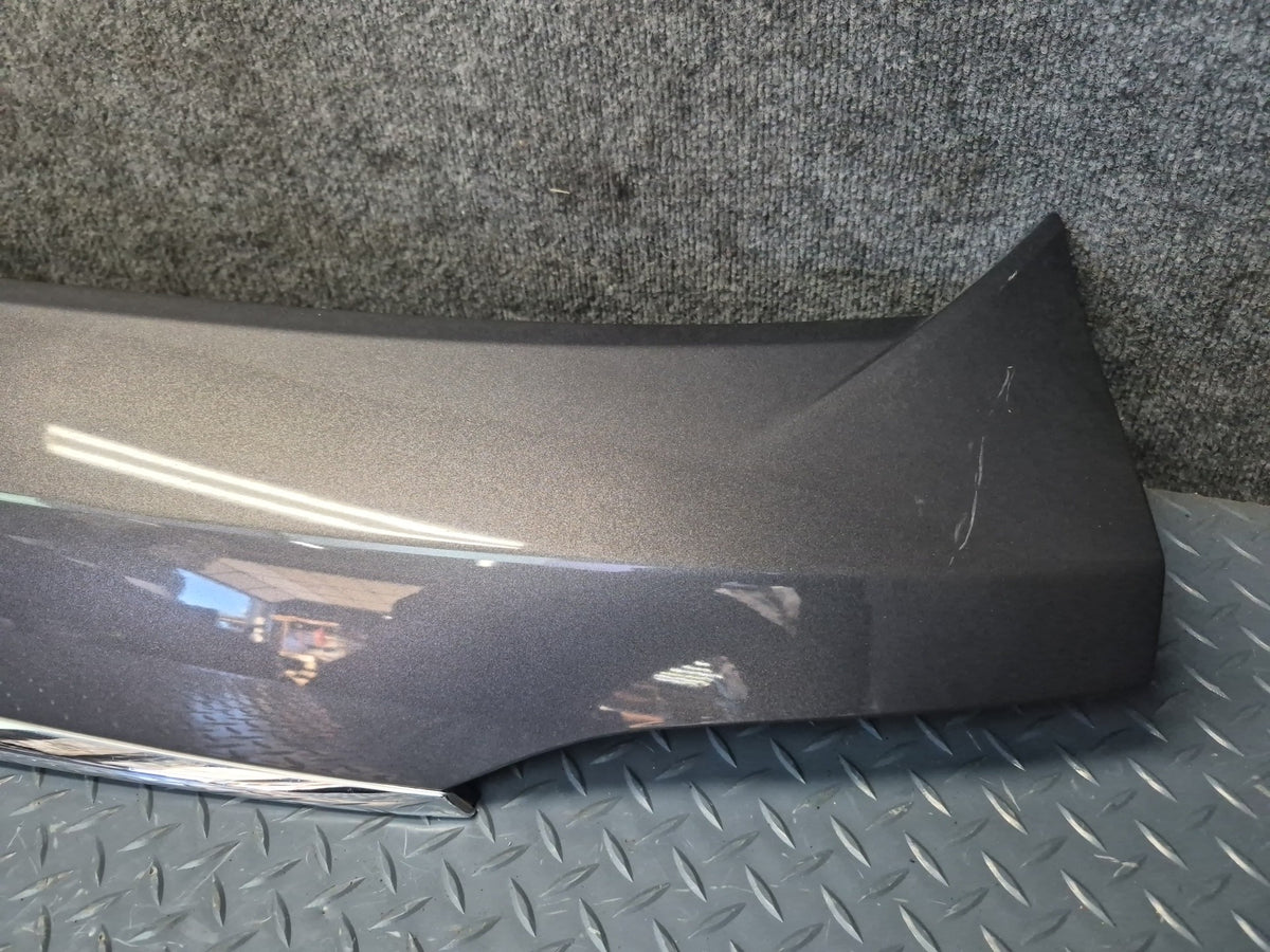 2017-2020 Maserati Levante M161 Rear Trunk Lid Liftgate Spoiler Panel 670042733