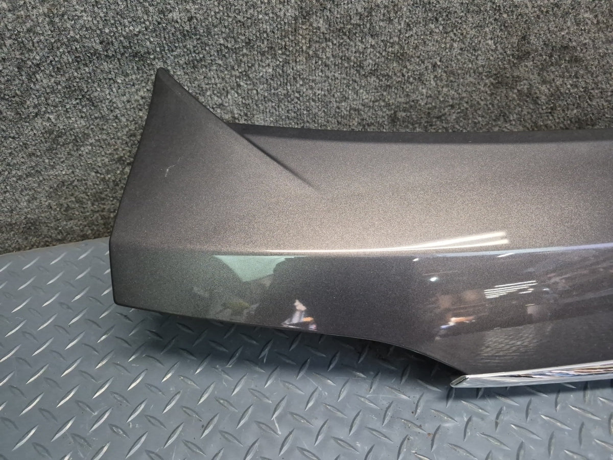 2017-2020 Maserati Levante M161 Rear Trunk Lid Liftgate Spoiler Panel 670042733