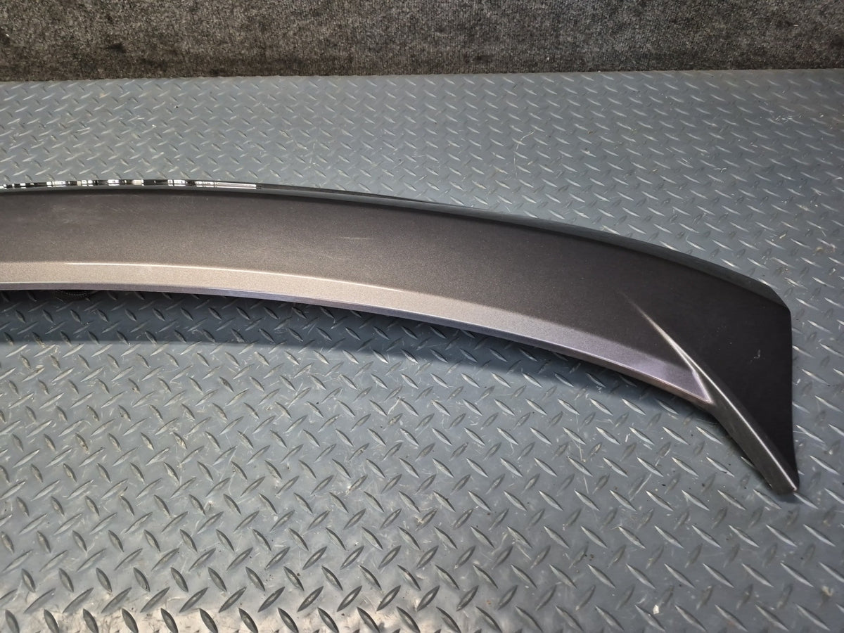 2017-2020 Maserati Levante M161 Rear Trunk Lid Liftgate Spoiler Panel 670042733