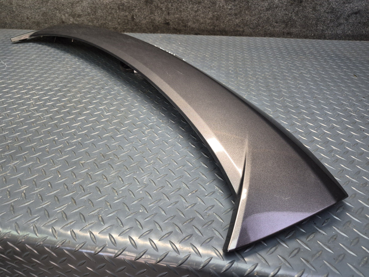 2017-2020 Maserati Levante M161 Rear Trunk Lid Liftgate Spoiler Panel 670042733
