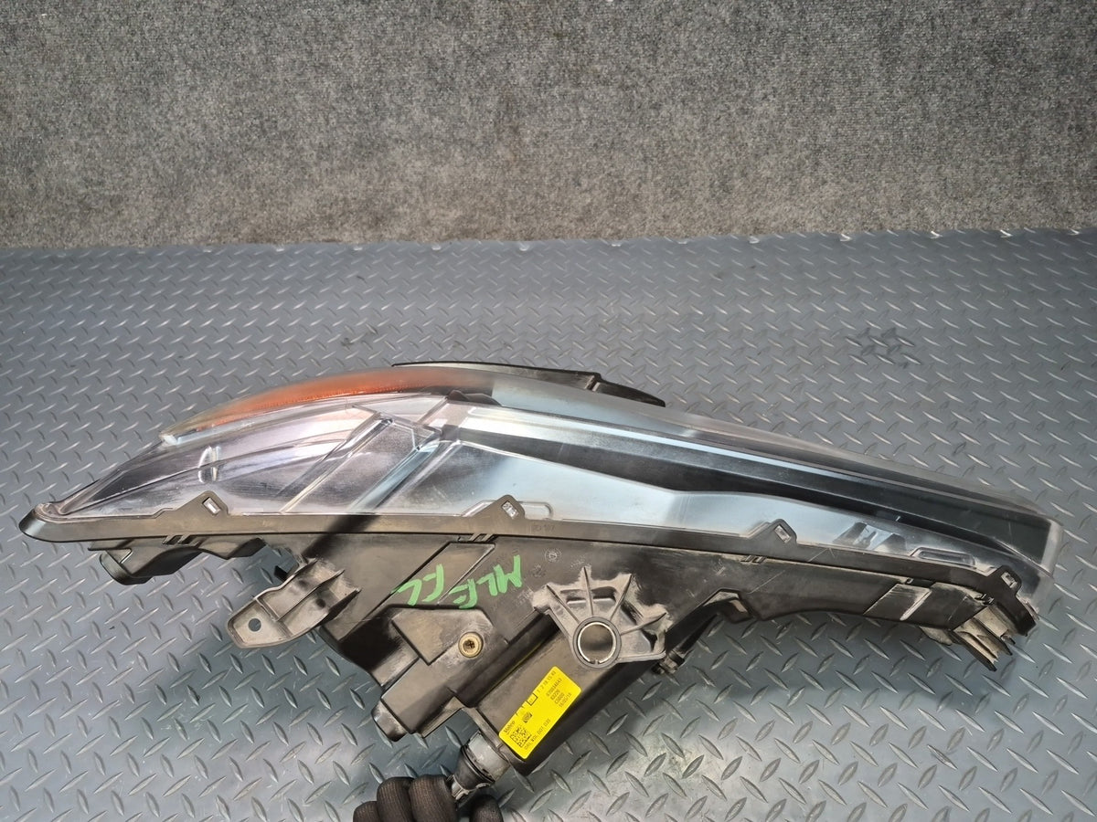 2017-2020 Maserati Levante M161 Front Left AFS Xenon HID Headlight Ballast