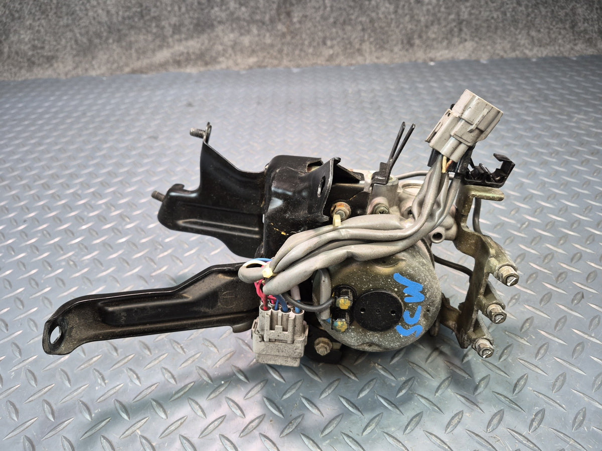 92-96 Lexus UZZ30L SC300 SC400 Anti Lock Brake ABS Pump Module w Actuator OEM