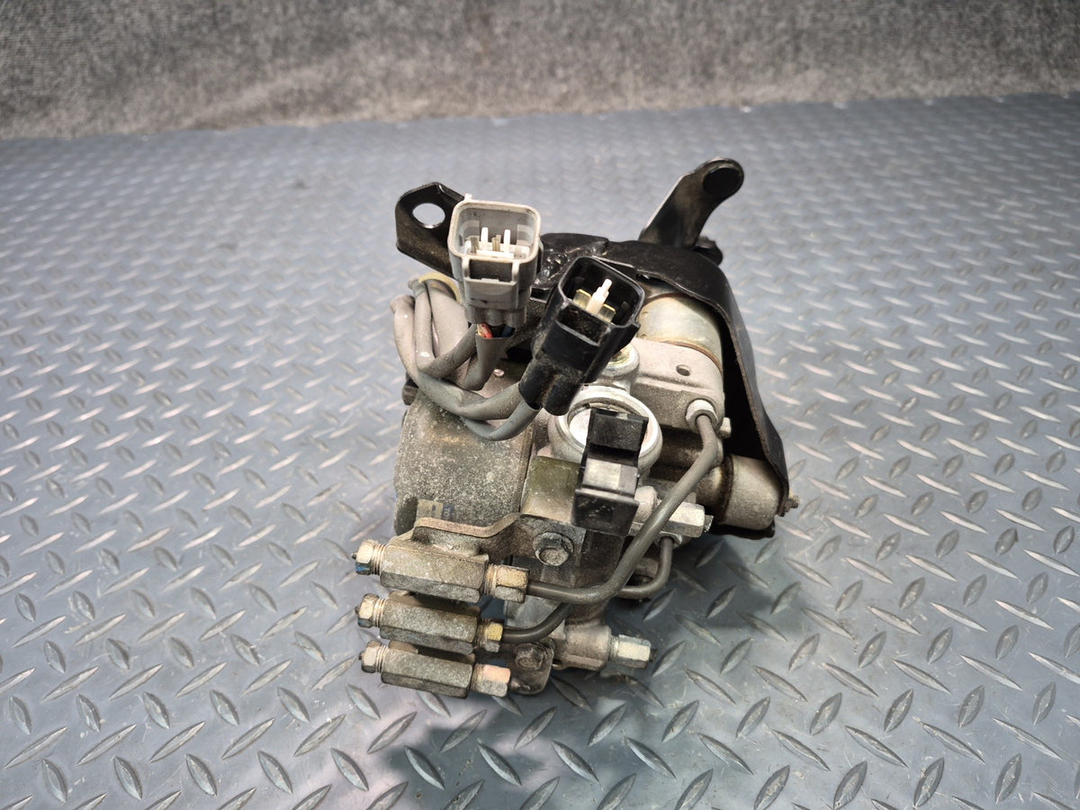 92-96 Lexus UZZ30L SC300 SC400 Anti Lock Brake ABS Pump Module w Actuator OEM