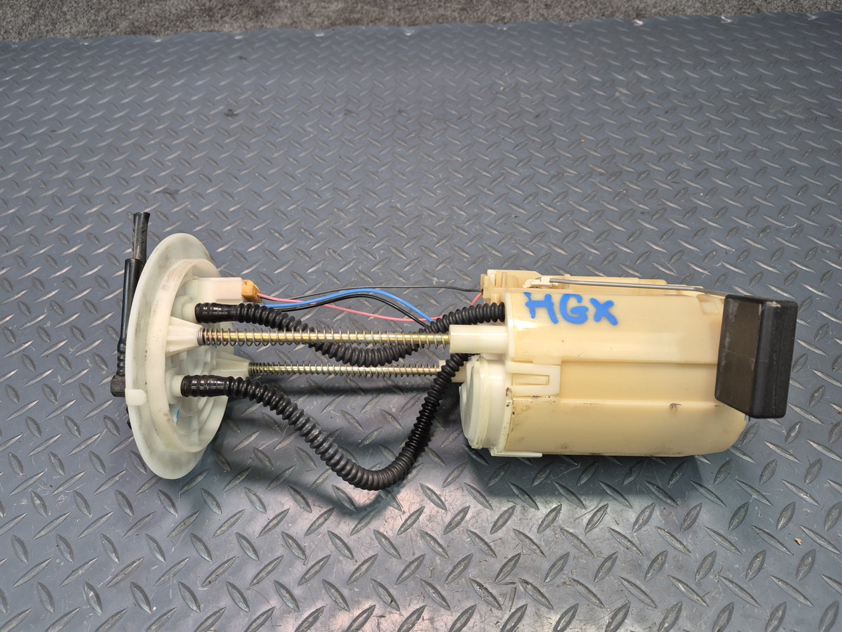 2003-2005 Lexus GX470 Fuel Gas Pump Level Sensor Assembly