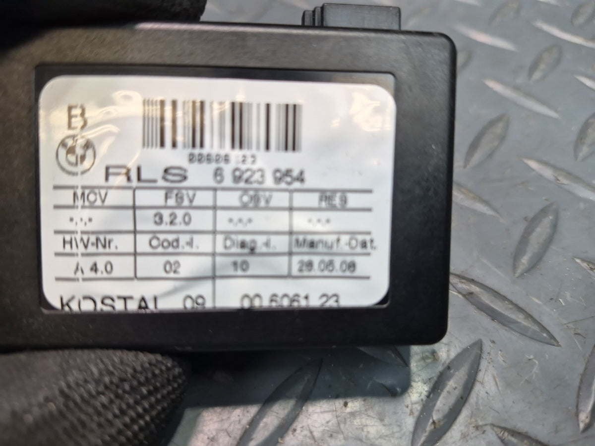 03-08 BMW E85 Z4 Windshield Wiper Rain & Light Sensor 6923954 OEM