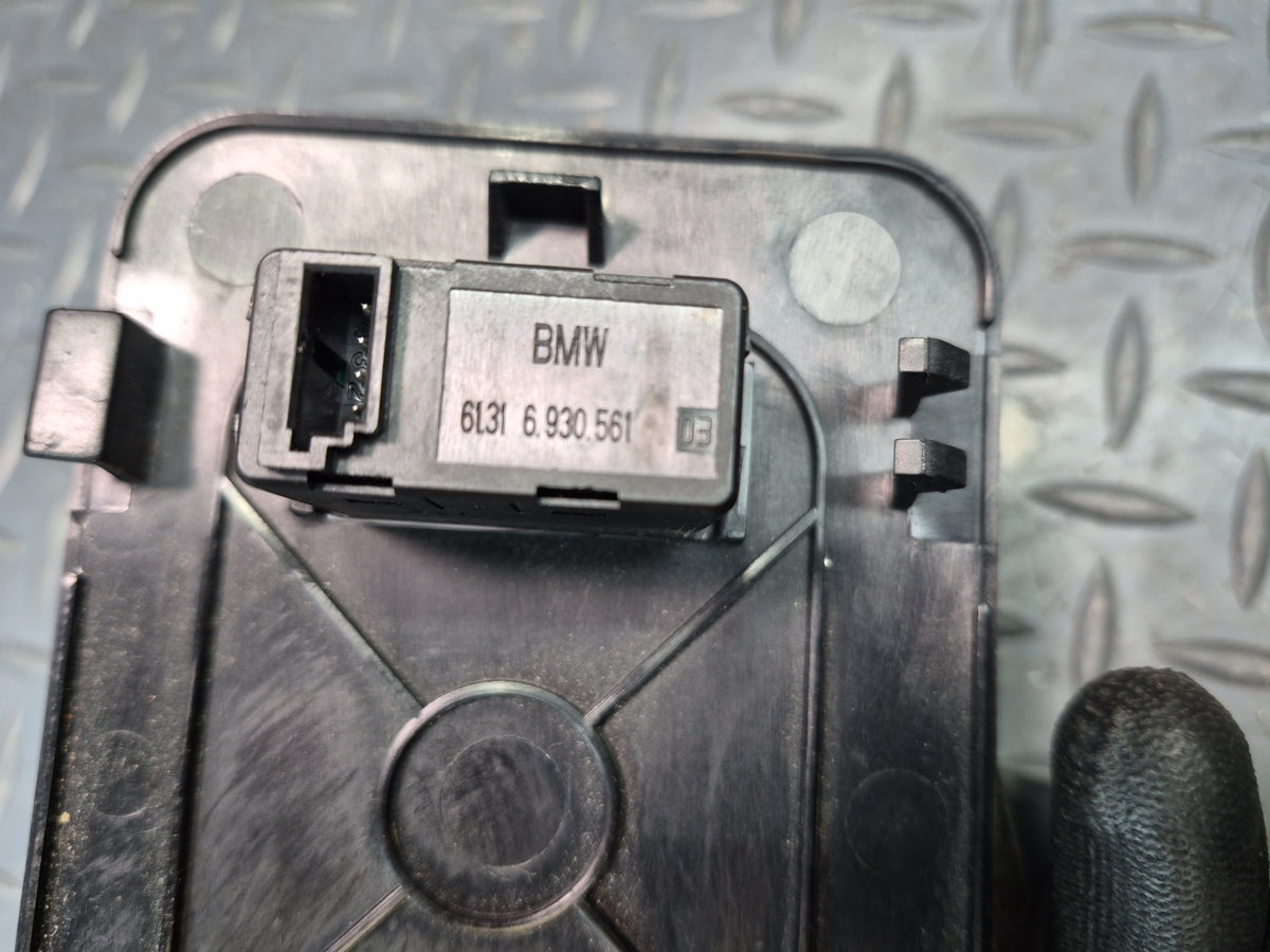 03-08 BMW E85 E86 Z4 Dash Center Lower Trim Cover Panel 7053091 OEM