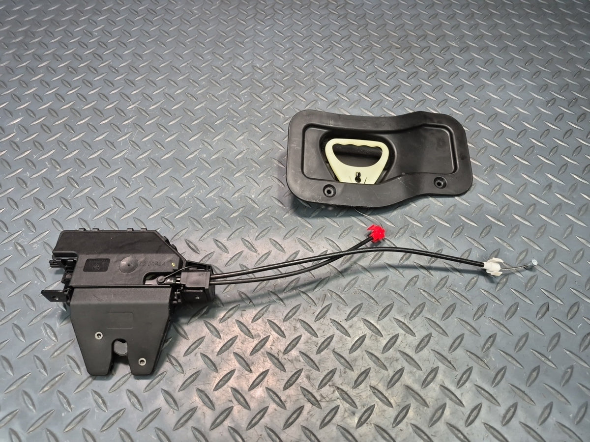 03-08 BMW E85 Z4 Rear Trunk Lock Latch Actuator w Recessed Handle OEM