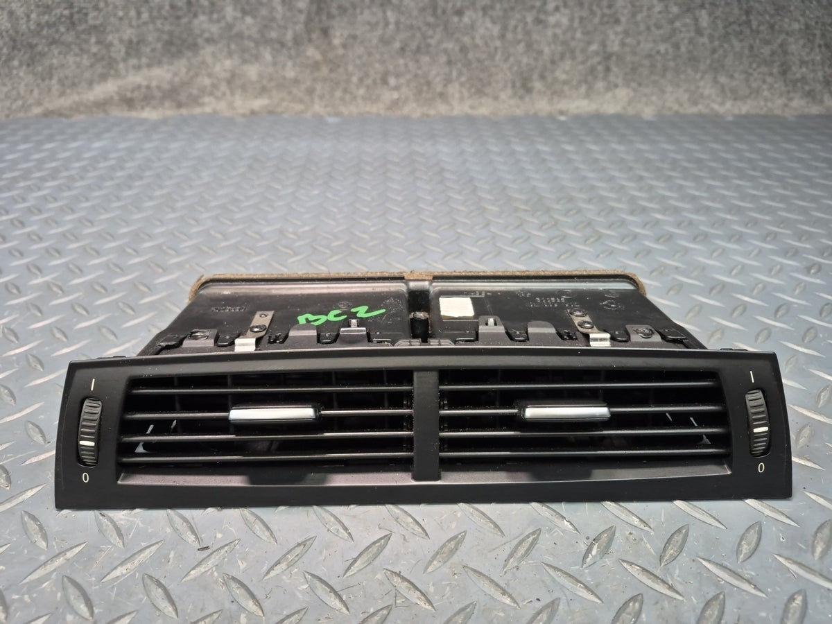 06-08 BMW E86 E85 Z4 Dash Front Center A/C Heater Air Vent Grille 7025630 OEM