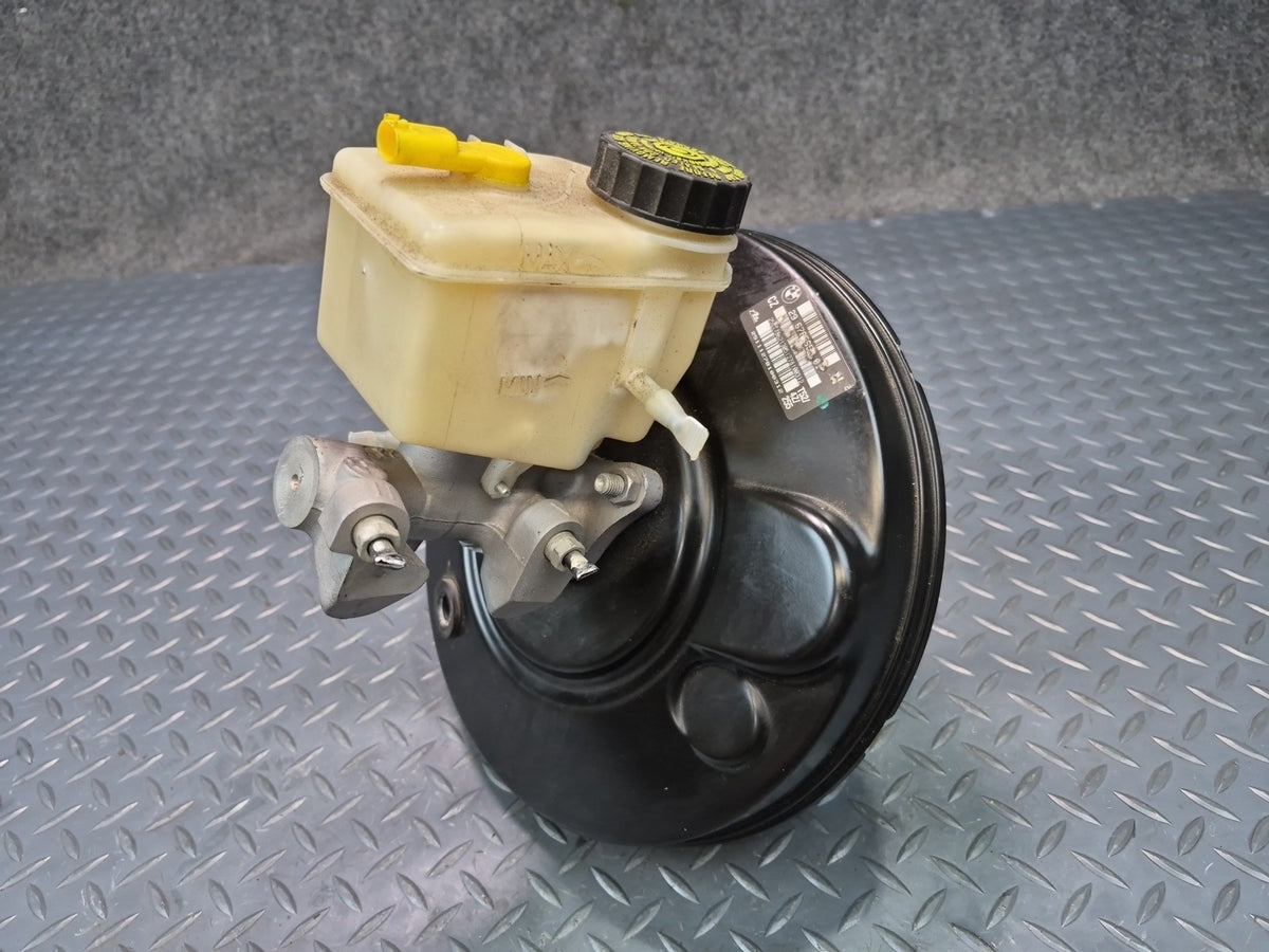 03-06 BMW E85 E86 Z4 Brake Master Cylinder Booster Fluid Reservoir Tank OEM