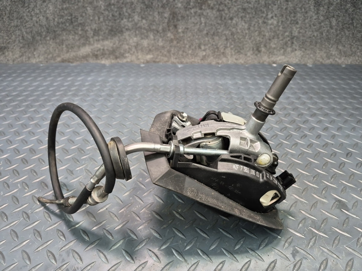 06-08 BMW E85 Z4 3.0L A/T Automatic Transmission Shifter w Cable OEM