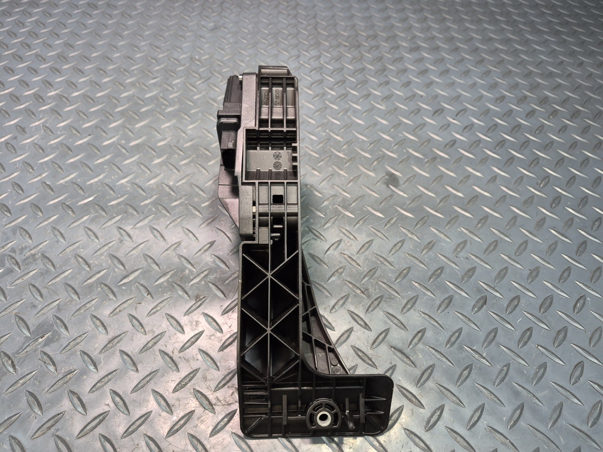 03-08 BMW E85 Z4 A/T Gas Acceleration Pedal 6786588 OEM