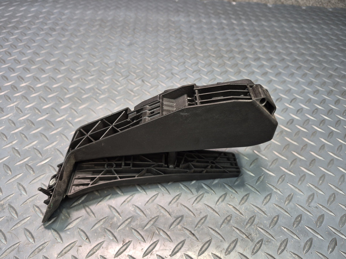 03-08 BMW E85 Z4 A/T Gas Acceleration Pedal 6786588 OEM