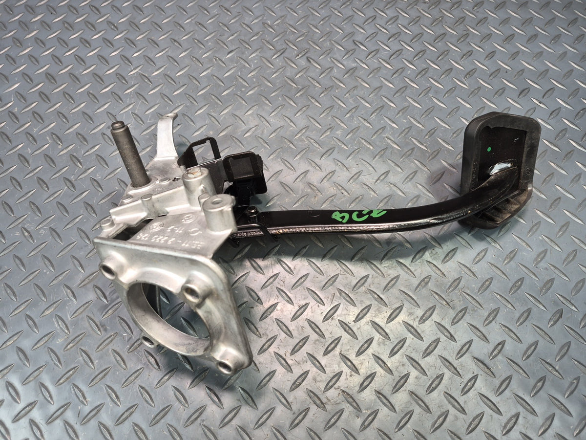 03-08 BMW E85 Z4 Manual Transmission Brake Pedal 6778972 OEM