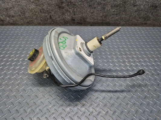 2000-2004 Porsche Boxster 986 M/T Brake Master Cylinder Booster Fluid Reservoir