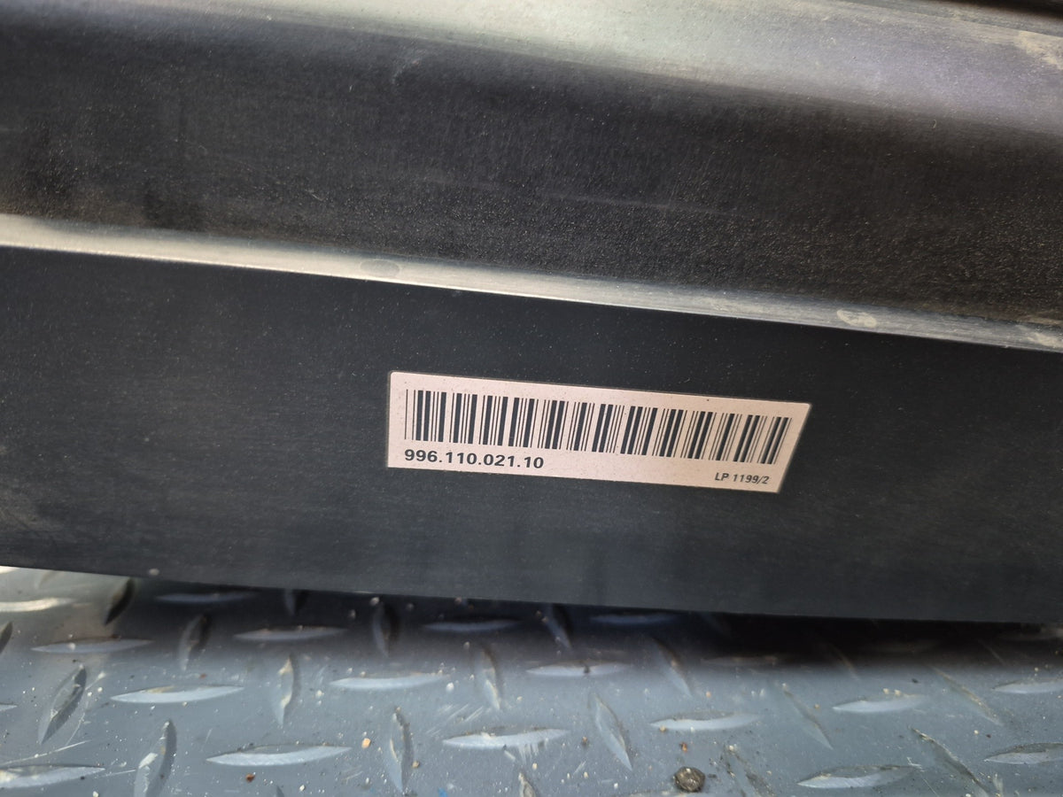 2000-2004 Porsche Boxster 986 2.7L Air Intake Filter Cleaner Housing Box