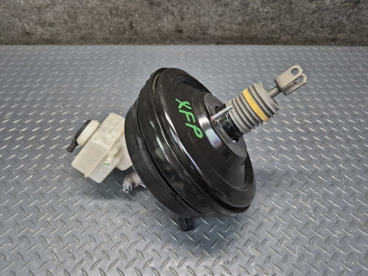2014-2018 BMW F15 X5 Brake Master Cylinder Booster Fluid Reservoir Tank