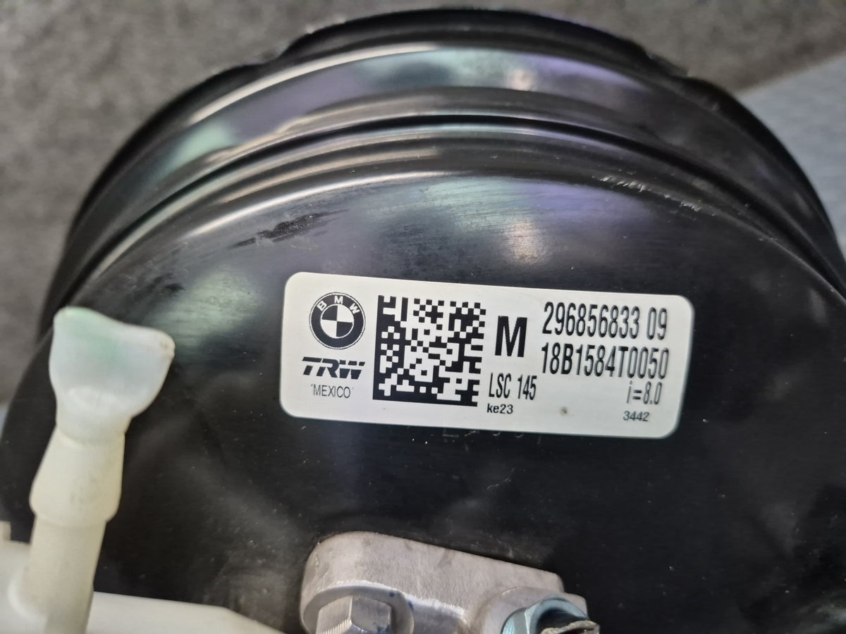 2014-2018 BMW F15 X5 Brake Master Cylinder Booster Fluid Reservoir Tank