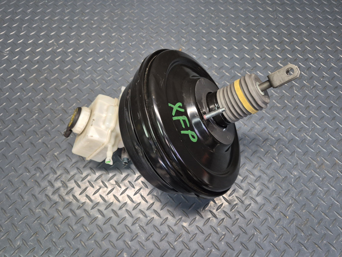 2014-2018 BMW F15 X5 Brake Master Cylinder Booster Fluid Reservoir Tank