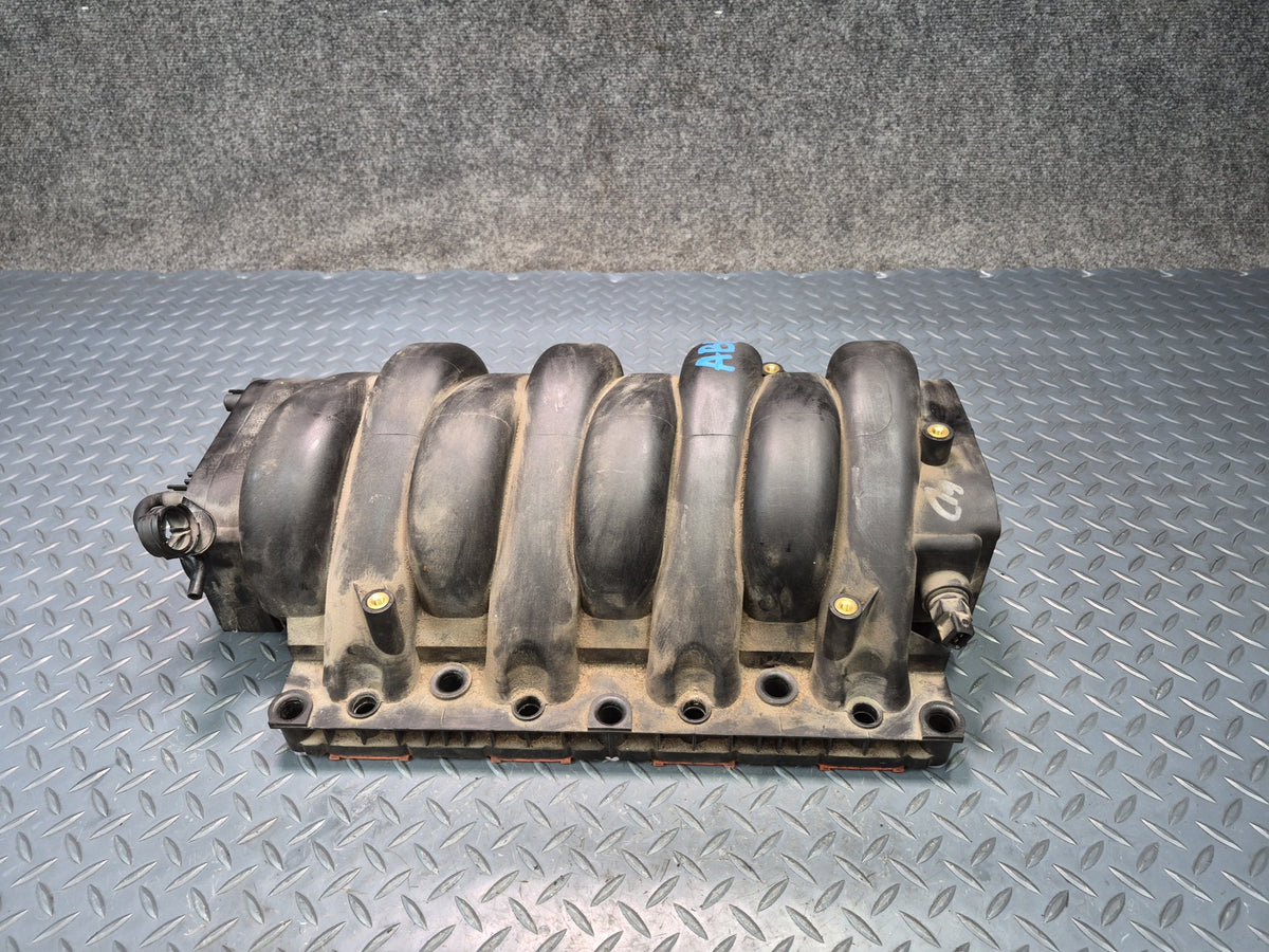 1996-1997 BMW E31 840Ci M62 Intake Manifold 1729528