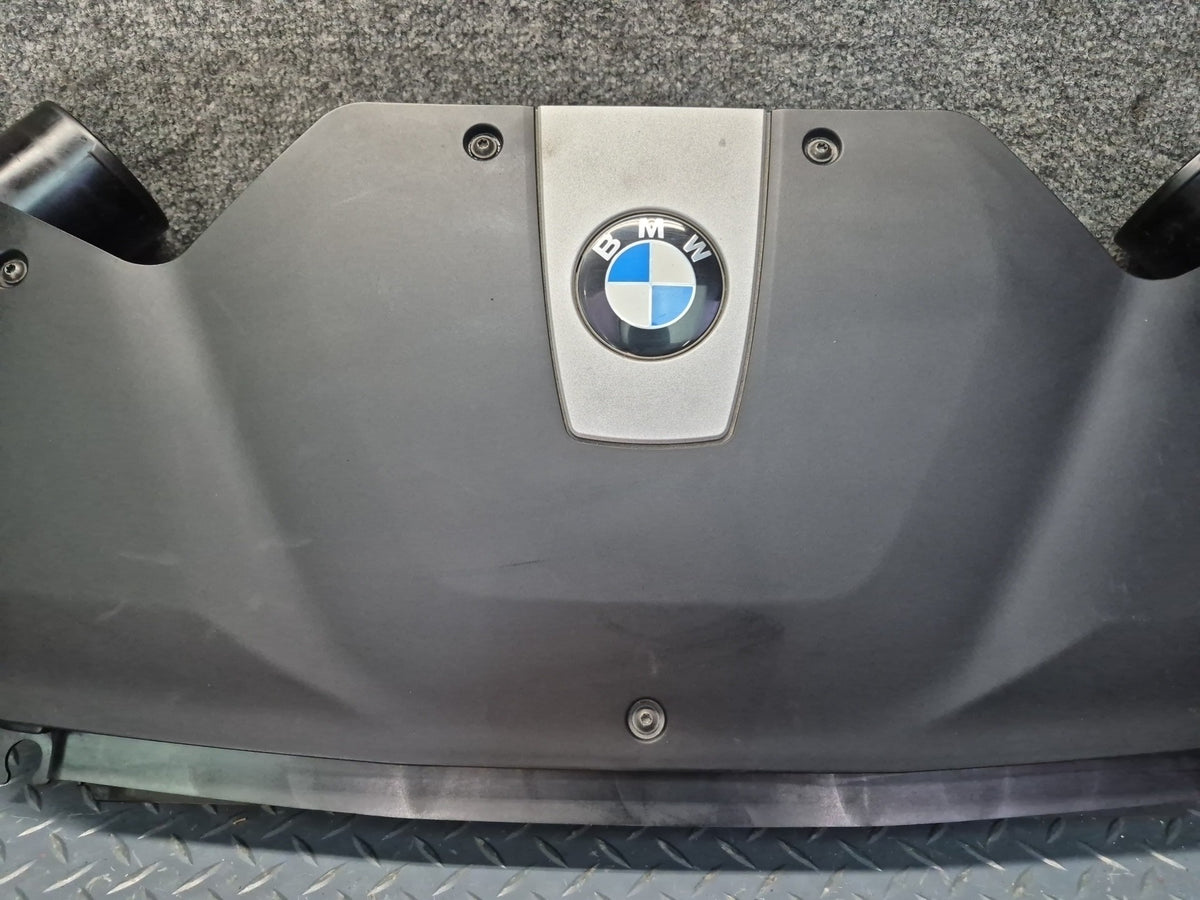 2014-2018 BMW F15 X5 N63 Air Intake Cleaner Filter Box 7638564