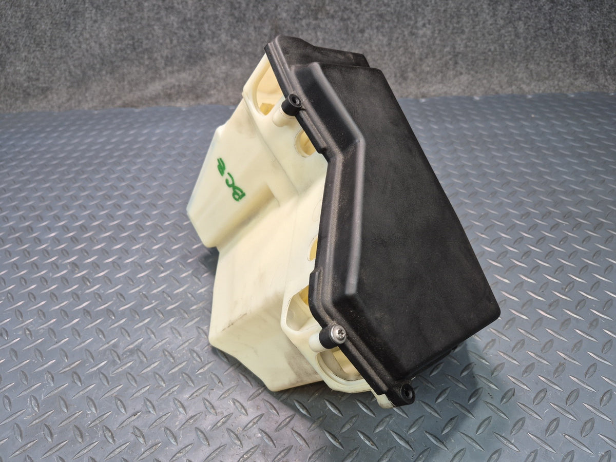 03-08 BMW E85 Z4 Engine ECU DME Control Module Housing Box OEM