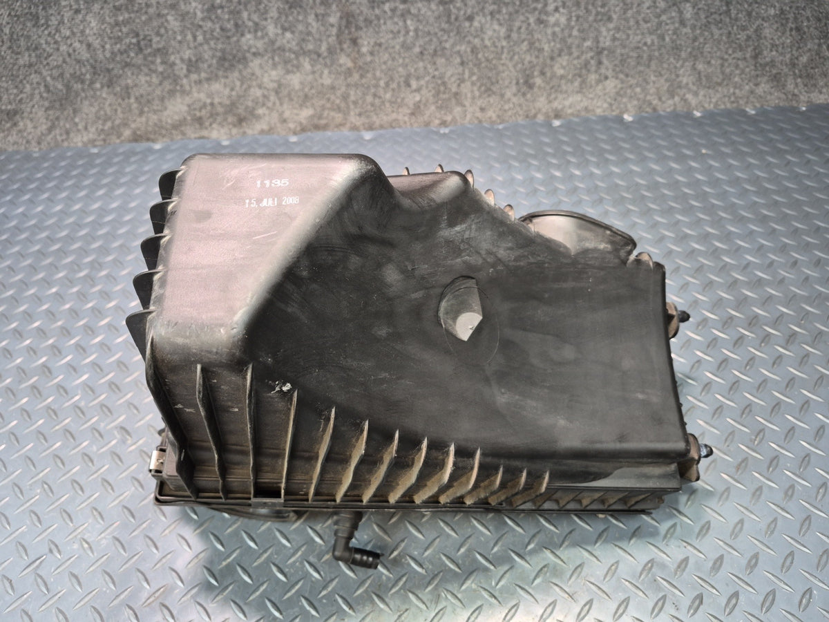 2008-2010 Porsche Cayenne 957 Turbo Right Air Intake Cleaner Filter Box w Sensor