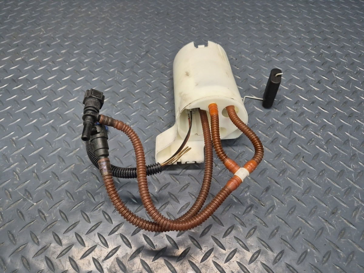 06-08 BMW E85 Z4 3.0L N52 Fuel Pump Level Sensor OEM