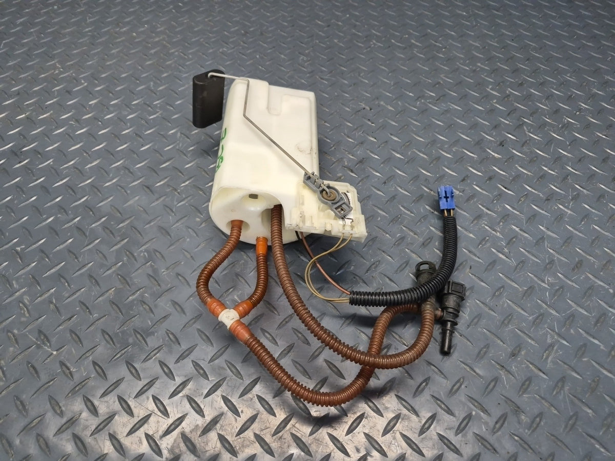 06-08 BMW E85 Z4 3.0L N52 Fuel Pump Level Sensor OEM