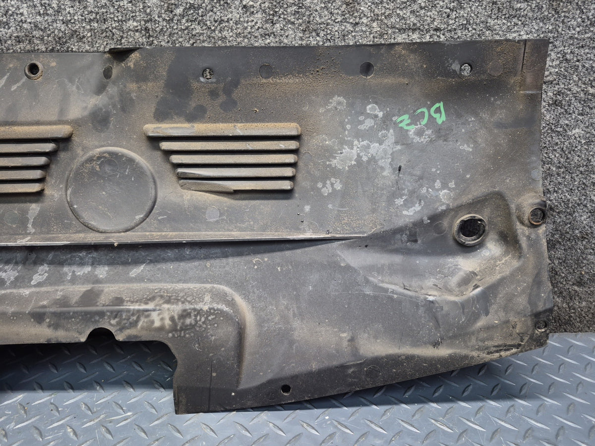 03-08 BMW E85 Z4 Engine Upper Trim Cover Panel OEM