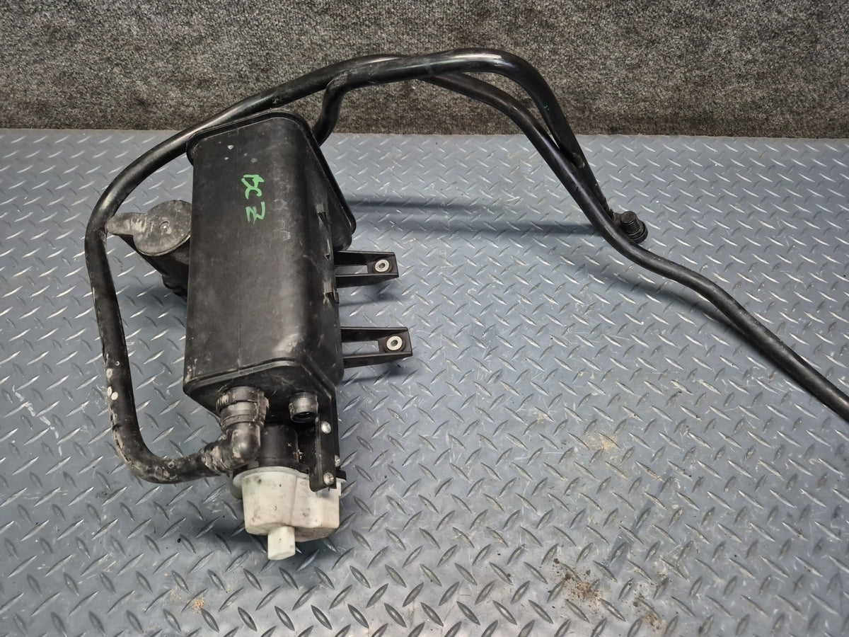03-08 BMW E85 Z4 Fuel Evap Vapor Charcoal Canister 6758019 OEM