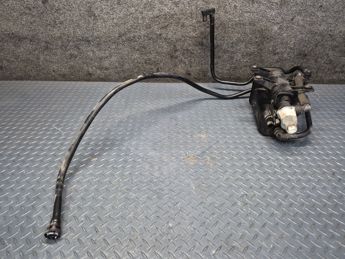 03-08 BMW E85 Z4 Fuel Evap Vapor Charcoal Canister 6758019 OEM