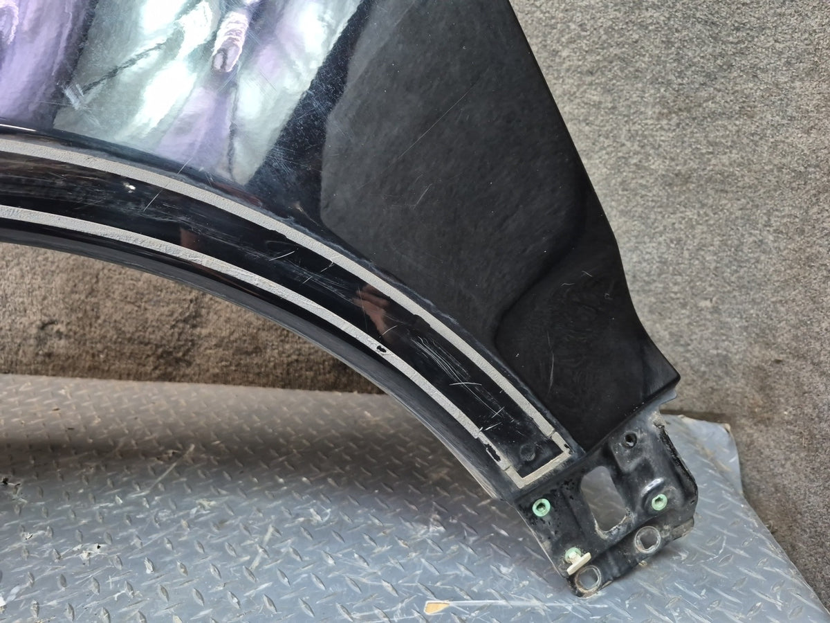 2008-2010 Porsche Cayenne 957 Front Left Fender Shell Cover Panel Black