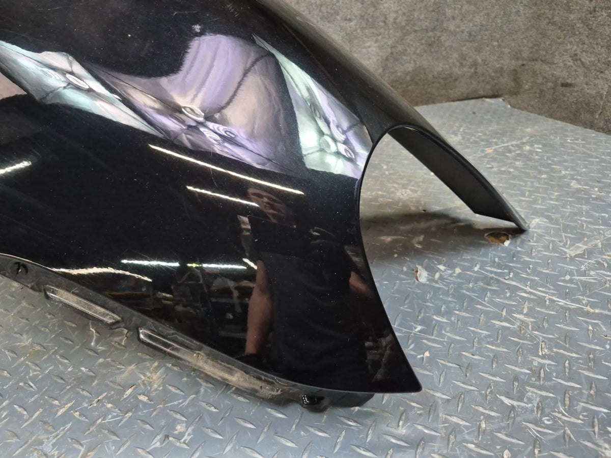 2008-2010 Porsche Cayenne 957 Front Right Fender Shell Cover Panel Black