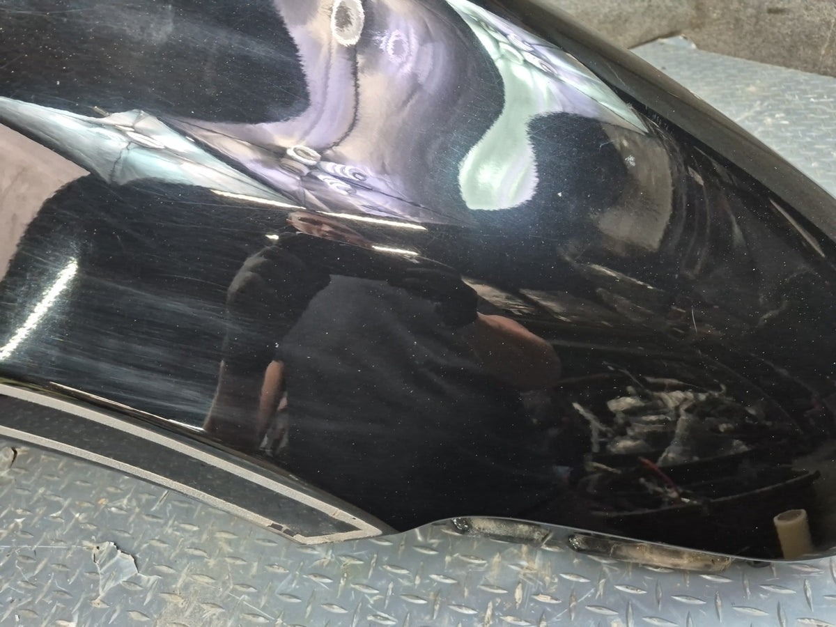 2008-2010 Porsche Cayenne 957 Front Right Fender Shell Cover Panel Black