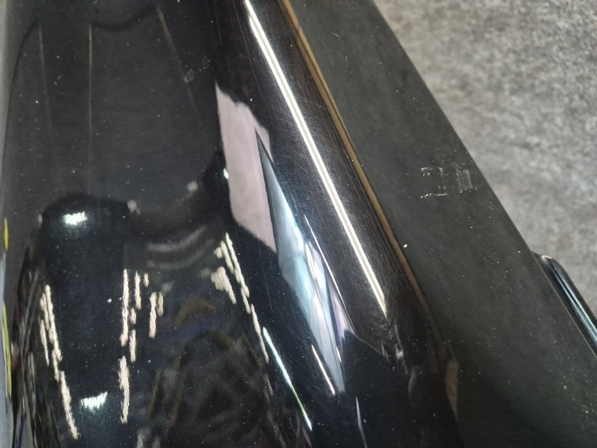 2008-2010 Porsche Cayenne 957 Front Right Fender Shell Cover Panel Black