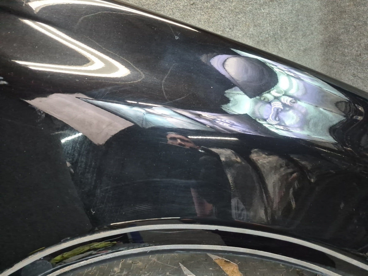 2008-2010 Porsche Cayenne 957 Front Right Fender Shell Cover Panel Black