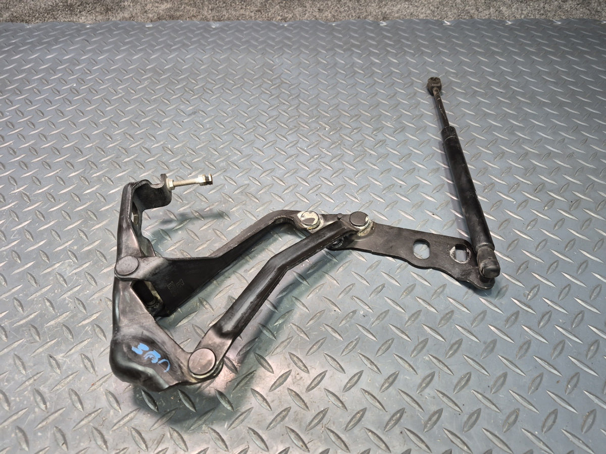 97-04 Chevrolet Corvette C5 Front Left & Right Side Hood Hinge Set OEM