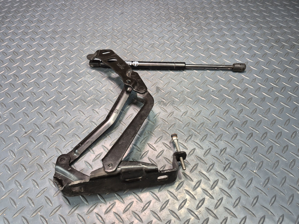 97-04 Chevrolet Corvette C5 Front Left & Right Side Hood Hinge Set OEM