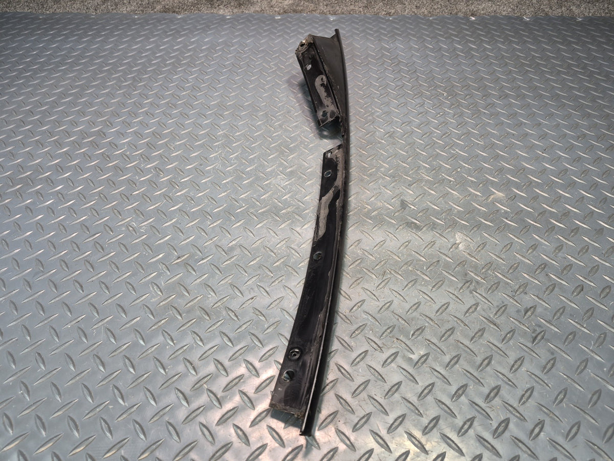 97-04 Chevy Corvette C5 Front Left Right Windshield A Pillar Reveal Molding OEM