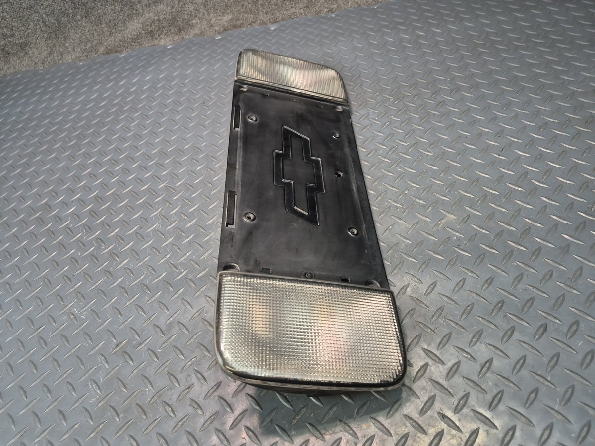 97-04 Chevrolet Corvette C5 Rear Reverse Light License Plate Holder 16524094 OEM