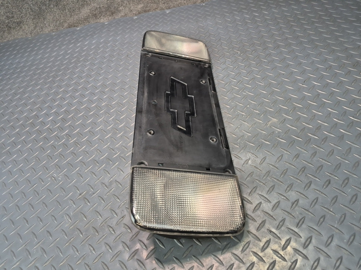 97-04 Chevrolet Corvette C5 Rear Reverse Light License Plate Holder 16524094 OEM