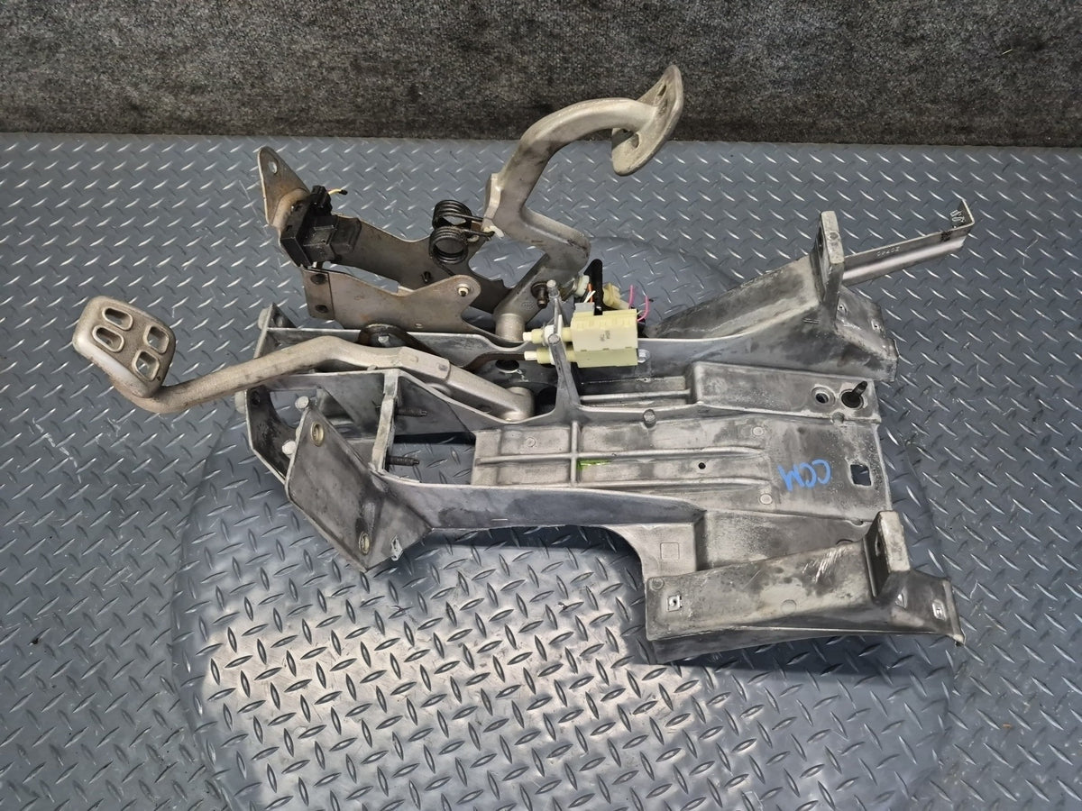 97-04 Chevy Corvette C5 M/T Gas Accelerator Clutch Brake Pedal & Bracket Set OEM
