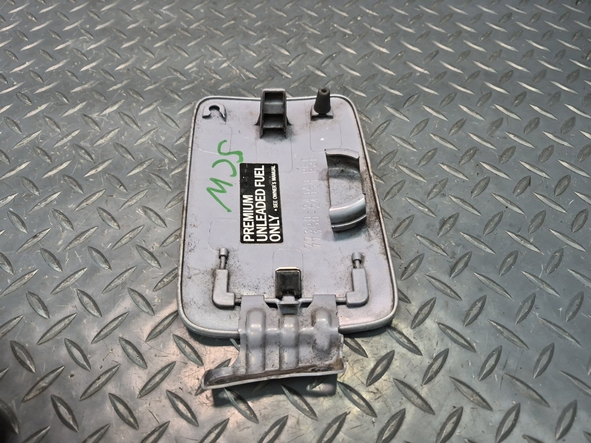 92-00 Lexus UZZ30L SC300 SC400 Fuel Door Lid Cover Platinum 77350-24040 OEM