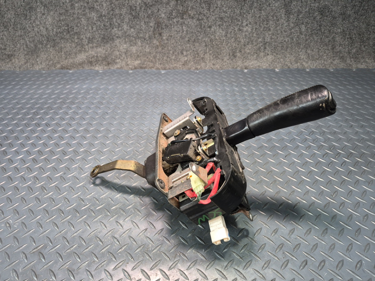 95-97 Lexus UZZ30L SC300 SC400 A/T Automatic Transmission Gear Shifter Black OEM