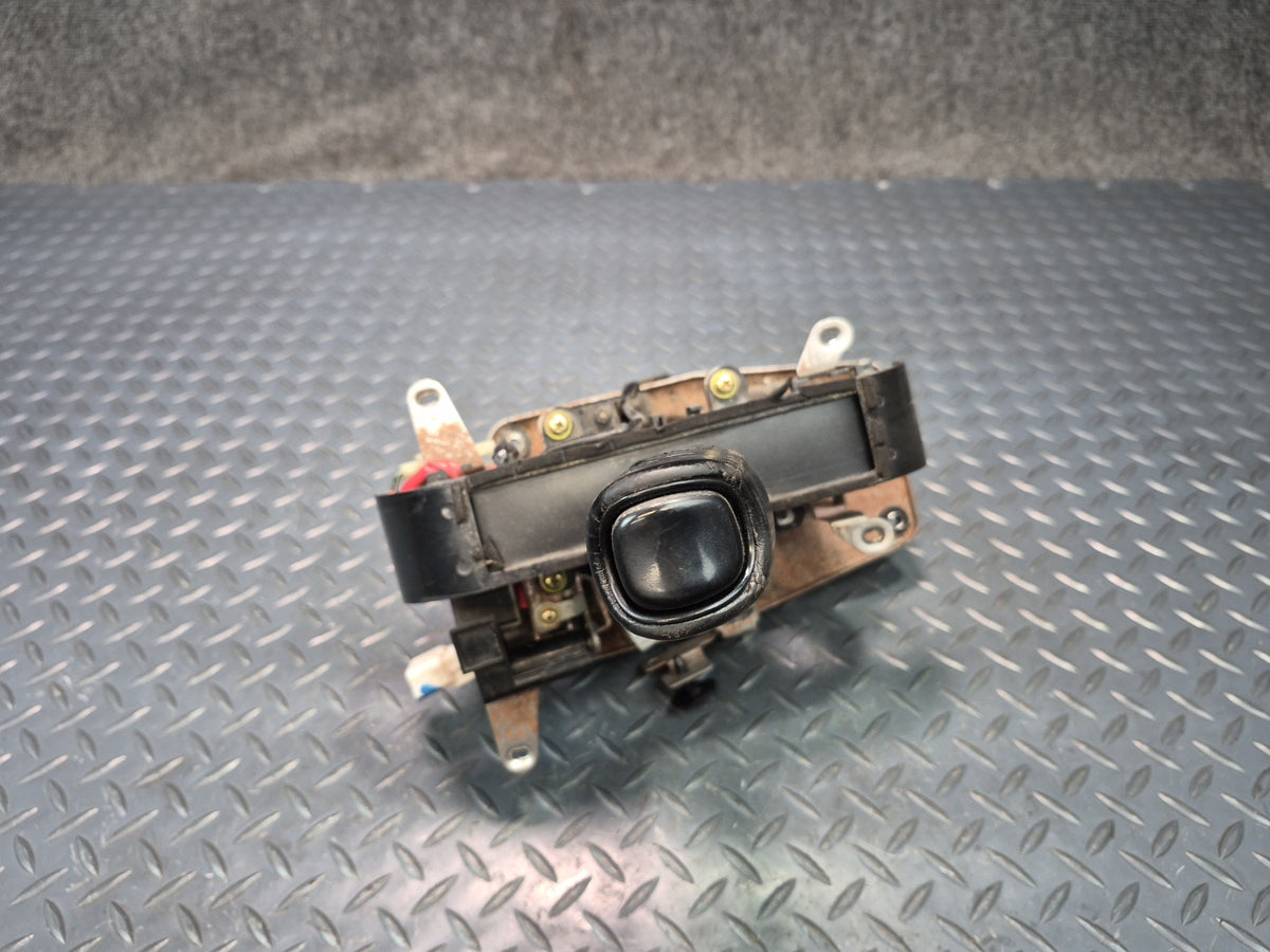 95-97 Lexus UZZ30L SC300 SC400 A/T Automatic Transmission Gear Shifter Black OEM