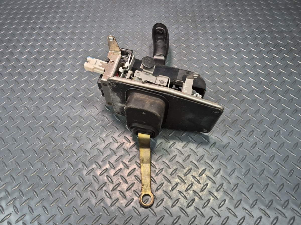 95-97 Lexus UZZ30L SC300 SC400 A/T Automatic Transmission Gear Shifter Black OEM
