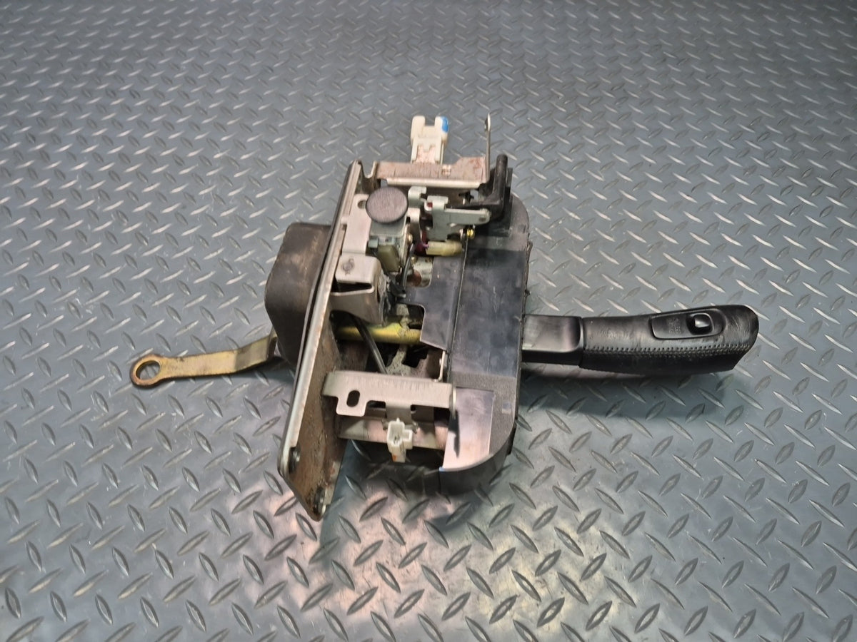 95-97 Lexus UZZ30L SC300 SC400 A/T Automatic Transmission Gear Shifter Black OEM